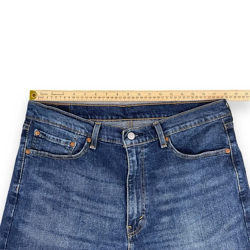Levis Jeans Men 33x30 (ACTUAL 32x27.5) Dark Blue 505 Straight Cowboy Regular